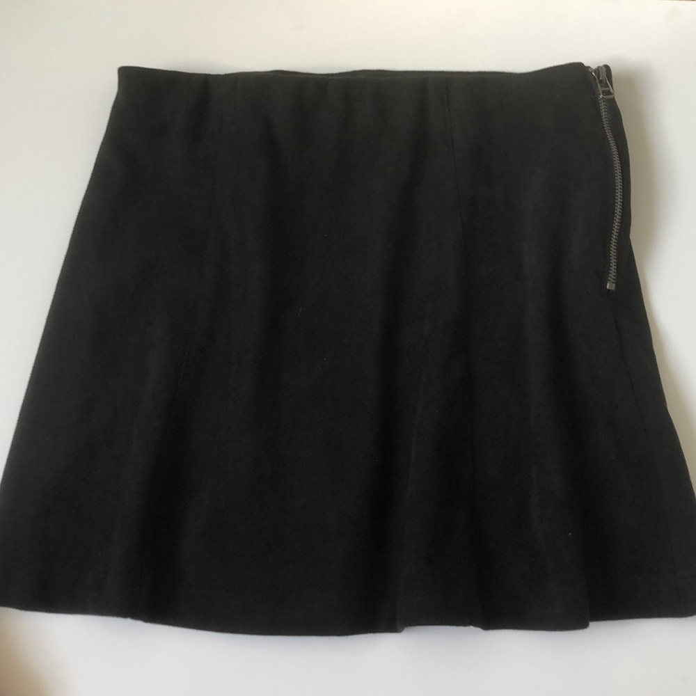 Brandy Melville skirt